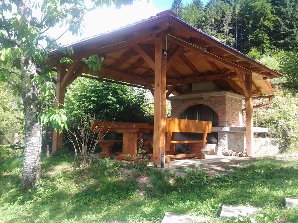 Holiday Home Vesna Brod na Kupi エクステリア 写真